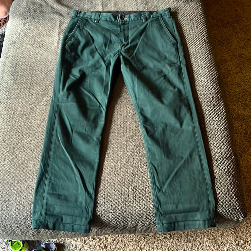 Levi’s Straight leg Chino Pants 36x32